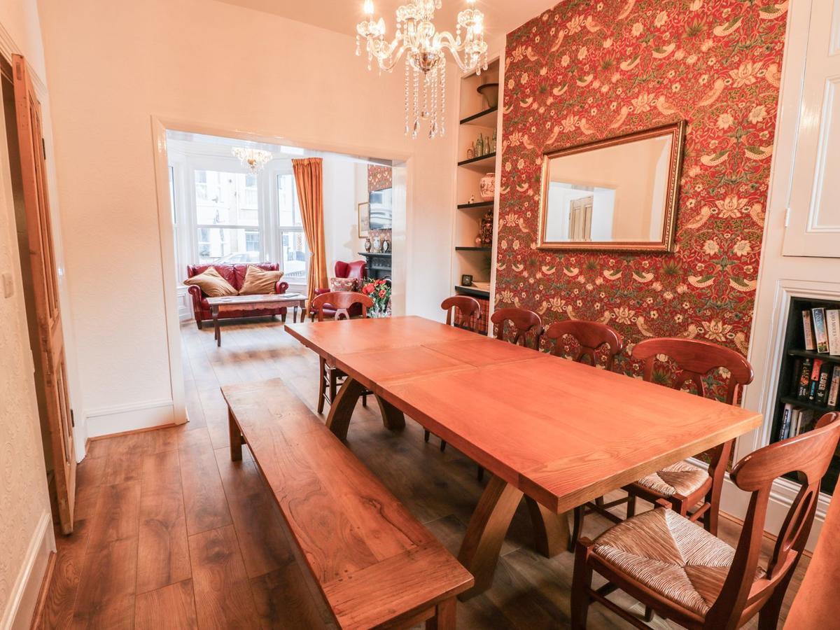 랜디드노 Abbeylands House 빌라 외부 사진